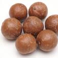 Macadamia in der Schale